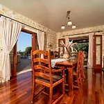 Lila\'S Luxury Villa